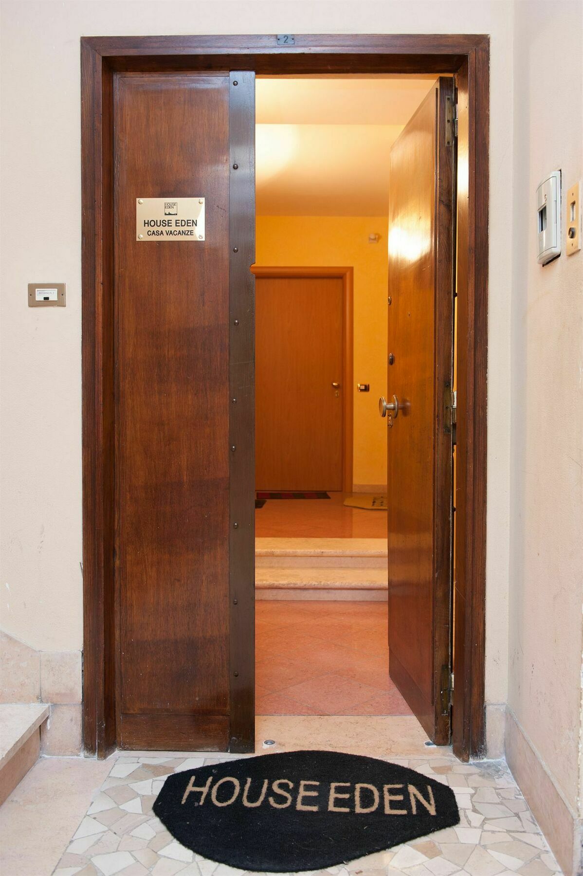Casa Vacanze House Eden ローマ エクステリア 写真